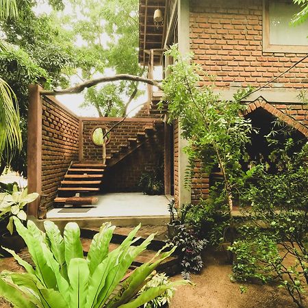Monsoon Eco Resort - Whisky Point Arugambay Pottuvil Bagian luar foto
