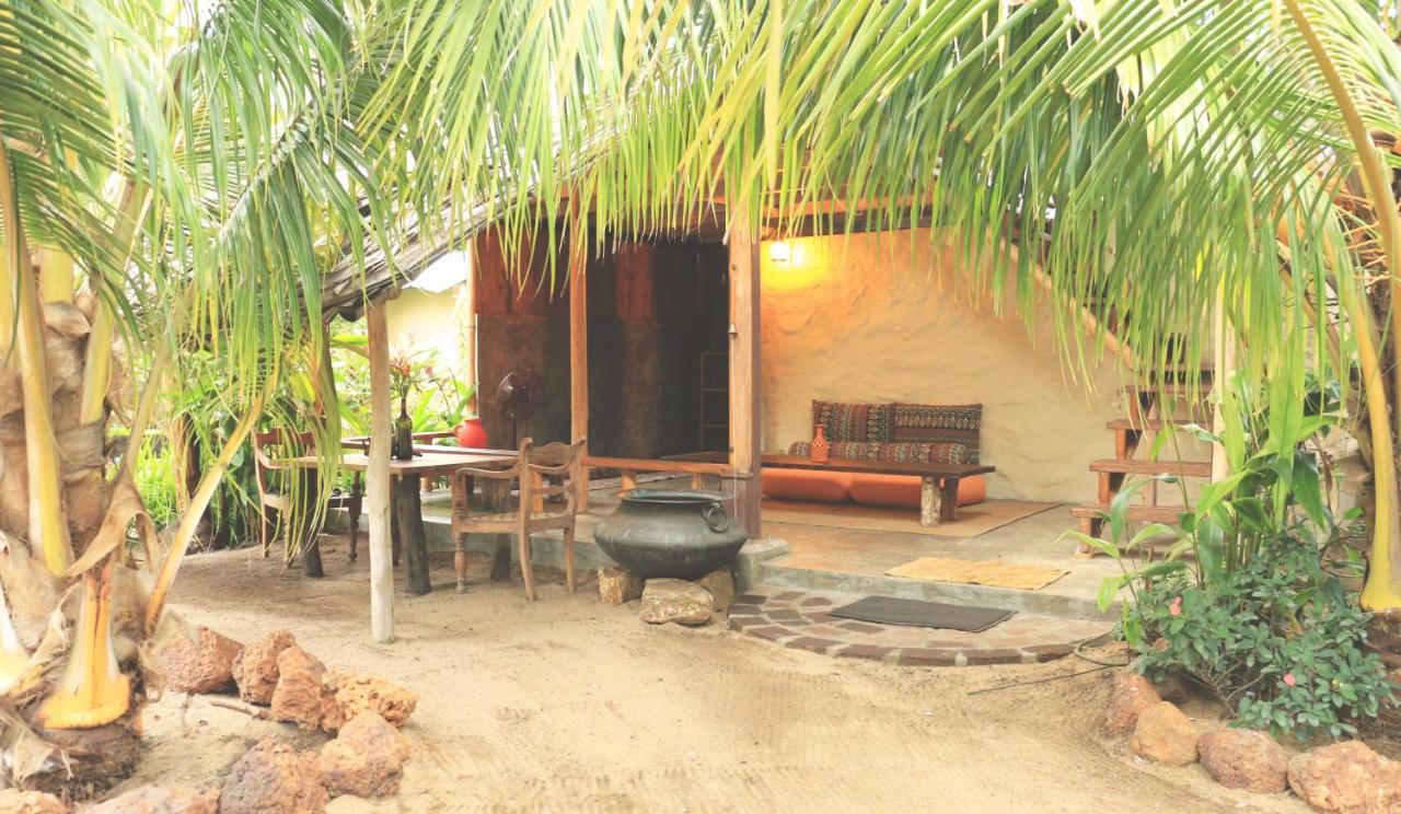 Monsoon Eco Resort - Whisky Point Arugambay Pottuvil Bagian luar foto