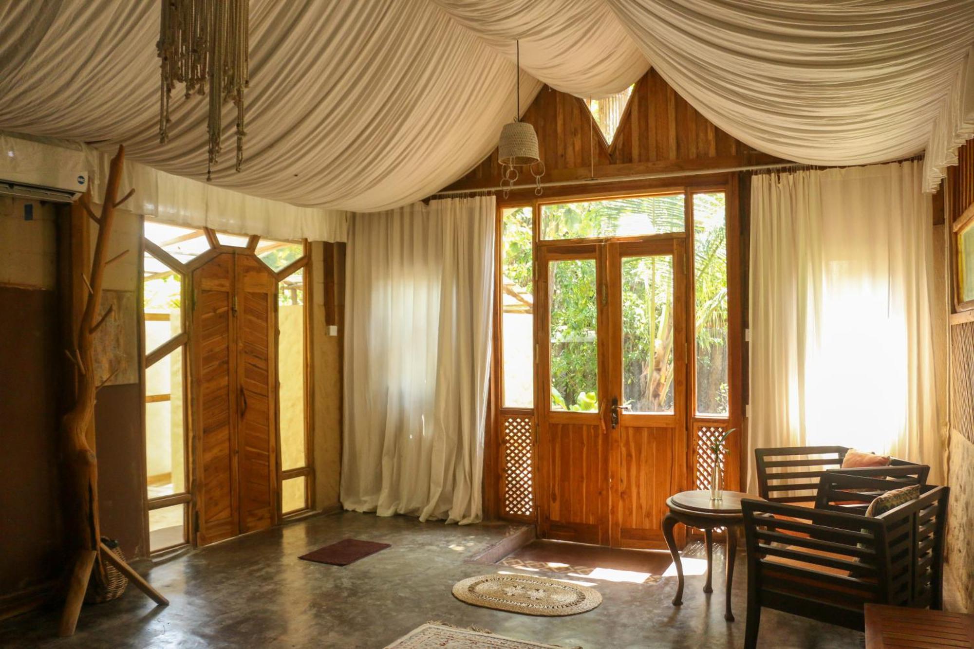 Monsoon Eco Resort - Whisky Point Arugambay Pottuvil Bagian luar foto